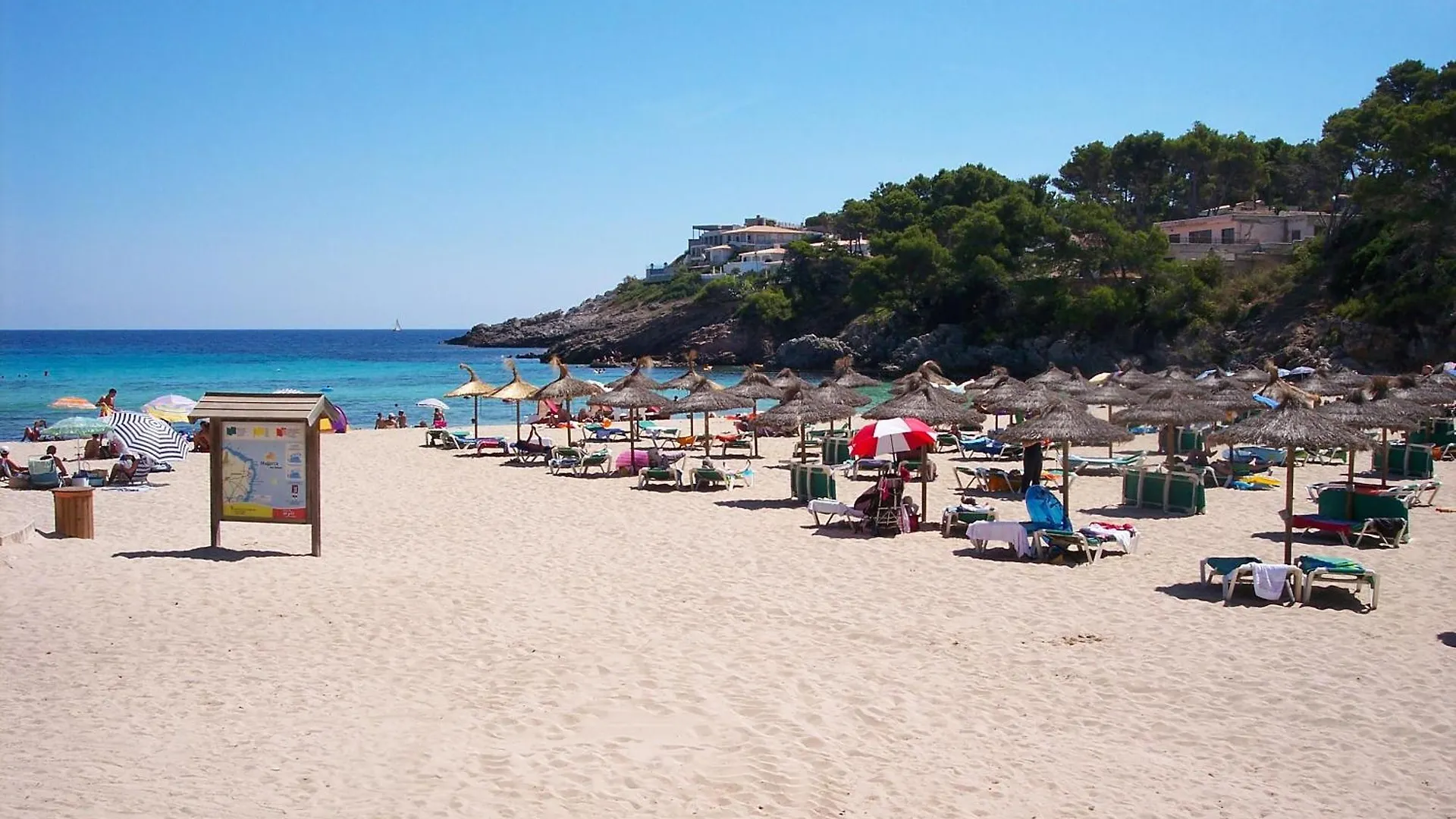 Guest house Fonda Las Palmeras Font de sa Cala